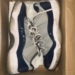 Jordan retro 11 low “Georgetown”